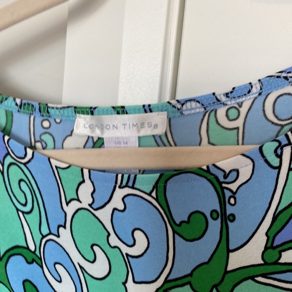 Women’s sundress - Picture 2 of 3